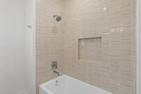 $1,499,999 | 309 Avenue Of Oaks Street, Houston, TX 77009