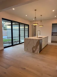 $1,575,000 | 309 Avenue Of Oaks Street, Houston, TX 77009