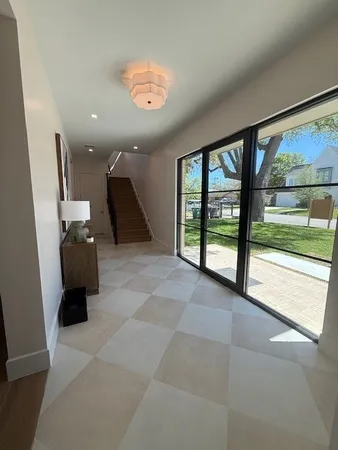 $1,575,000 | 309 Avenue Of Oaks Street, Houston, TX 77009