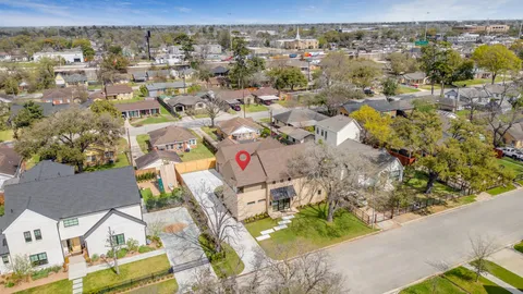 $1,499,999 | 309 Avenue Of Oaks Street, Houston, TX 77009