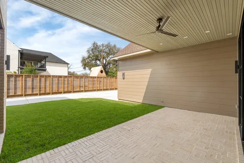 $1,575,000 | 309 Avenue Of Oaks Street, Houston, TX 77009