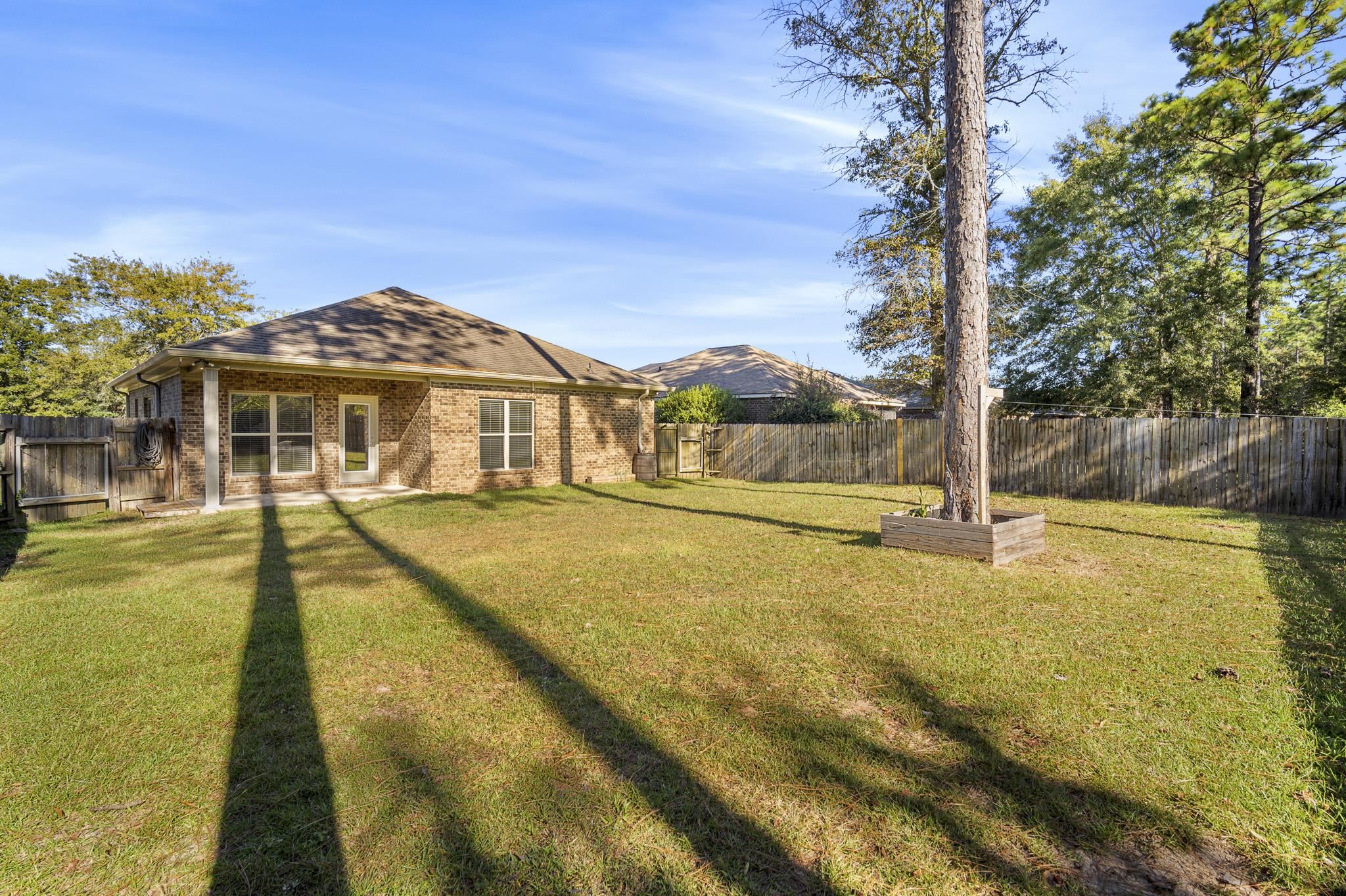 10536 Orkney Way Daphne, AL 36527 - Photo 20 of 24 Yard
