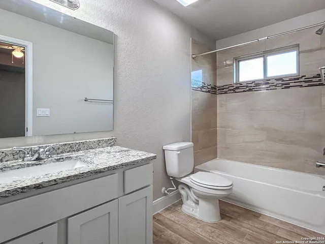 $1,400 | 13002 Reid Meadows, Live Oak, TX 78233