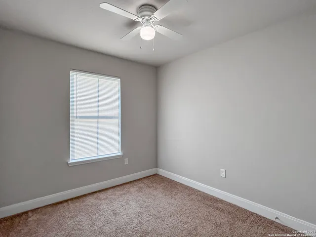 $1,400 | 13002 Reid Meadows, Live Oak, TX 78233