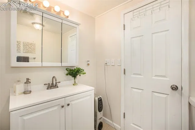 $550,000 | 1495 North Yoder Road, Yoder, CO 80864