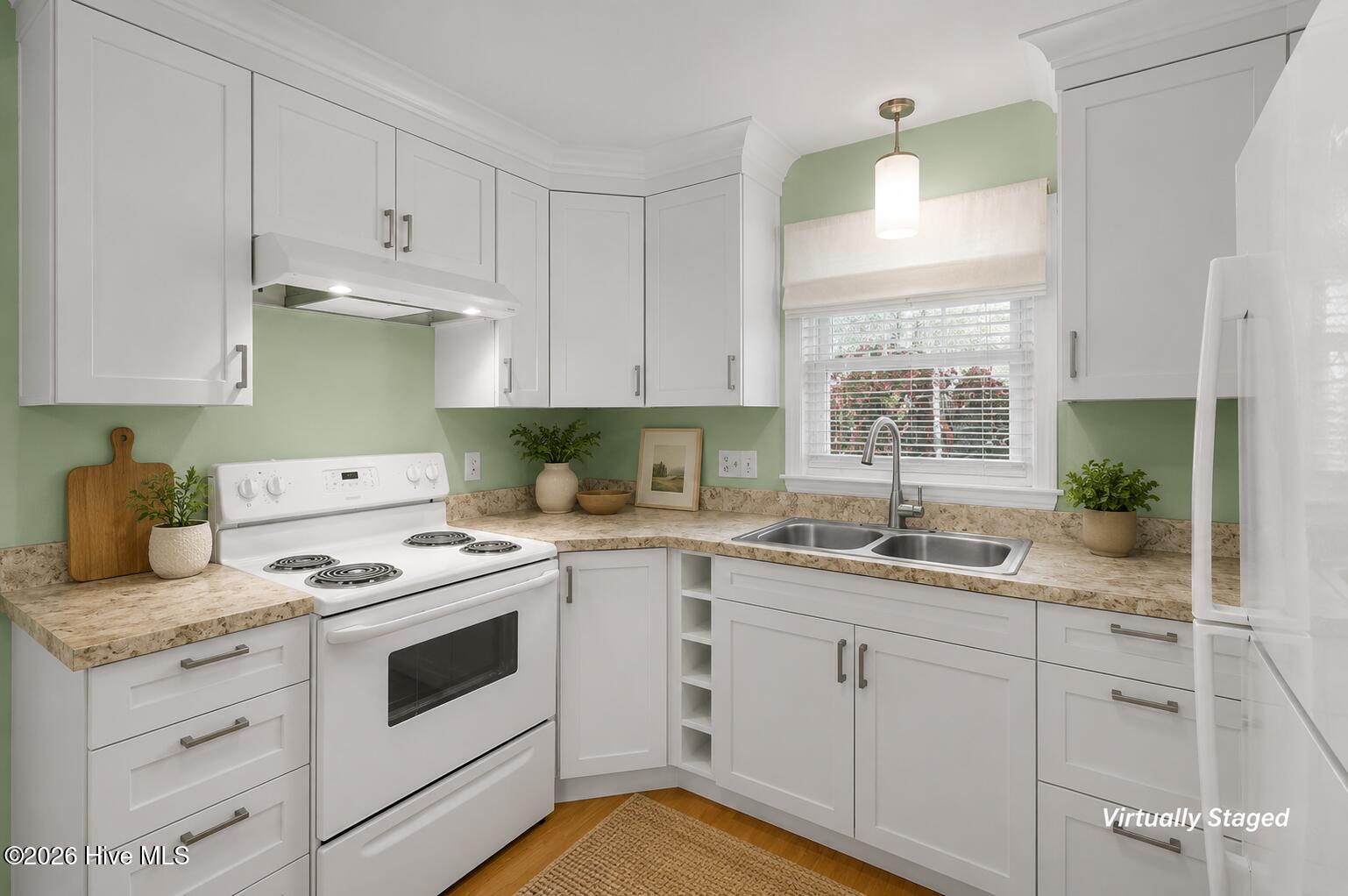 609 Edgehill Road Trent Woods, NC 28562 - Photo 5 of 49 Virtually Staged -Kitchen