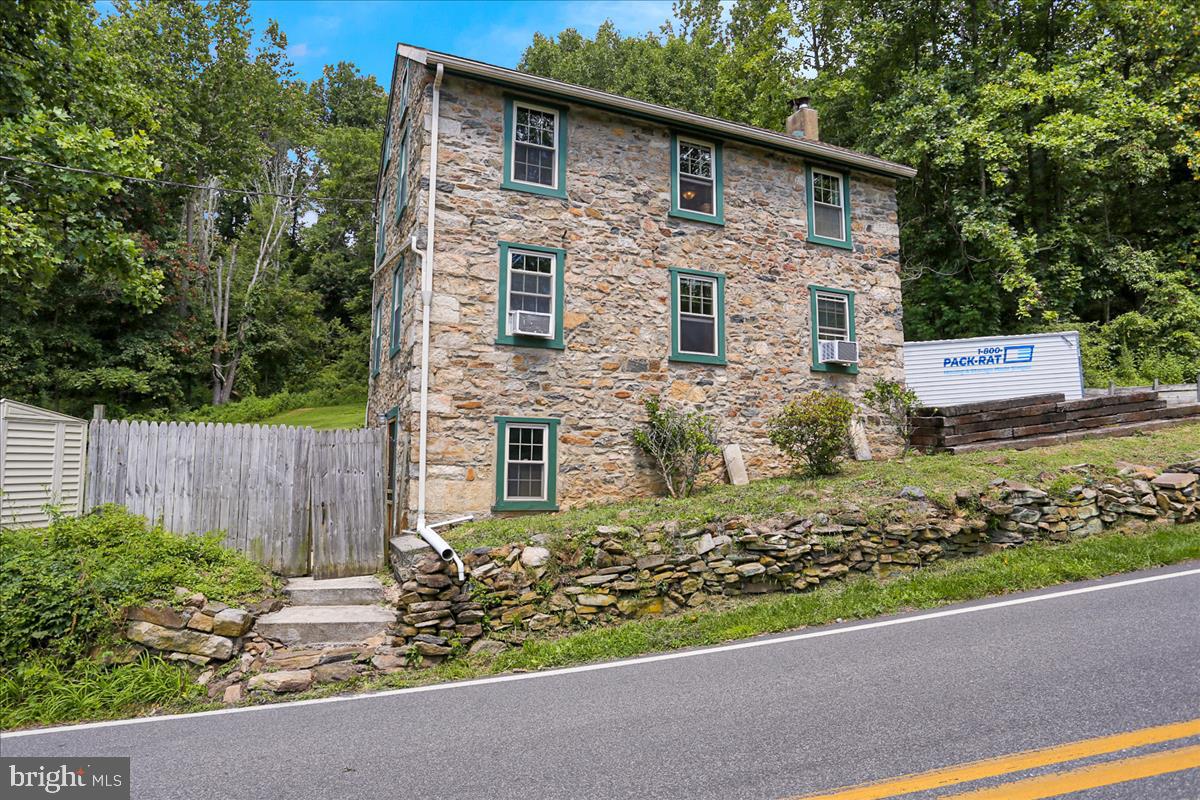 212 Conrad Road Alburtis, PA 18011 - Photo 1 of 31 Gallery Image 1