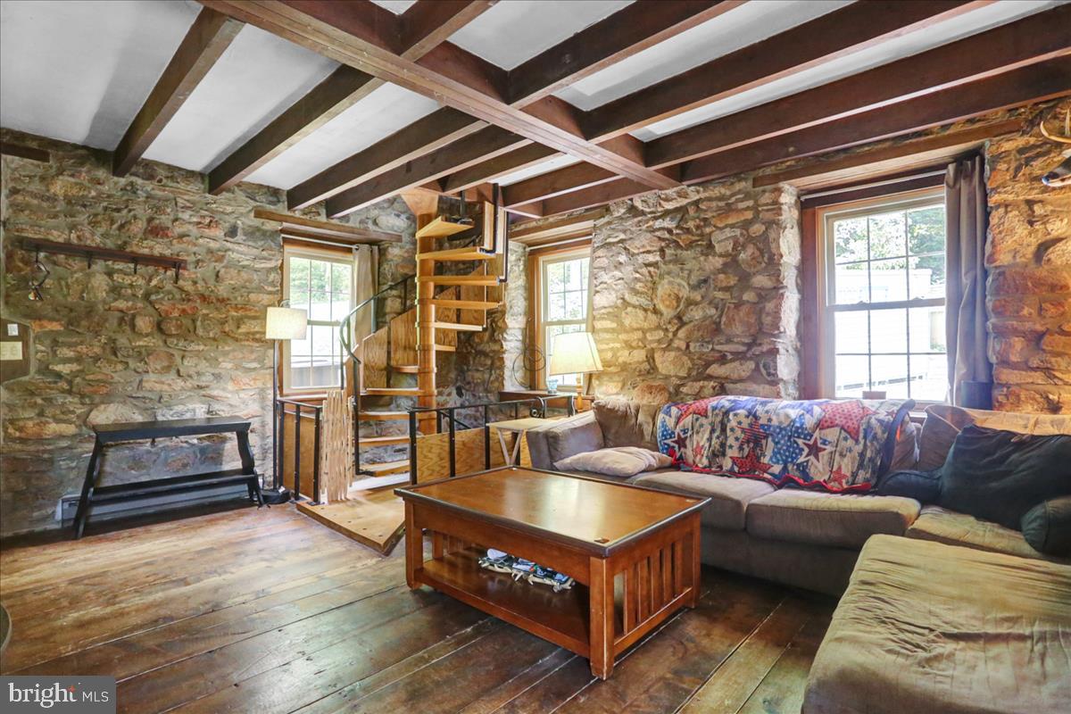 212 Conrad Road Alburtis, PA 18011 - Photo 13 of 31 Gallery Image 13