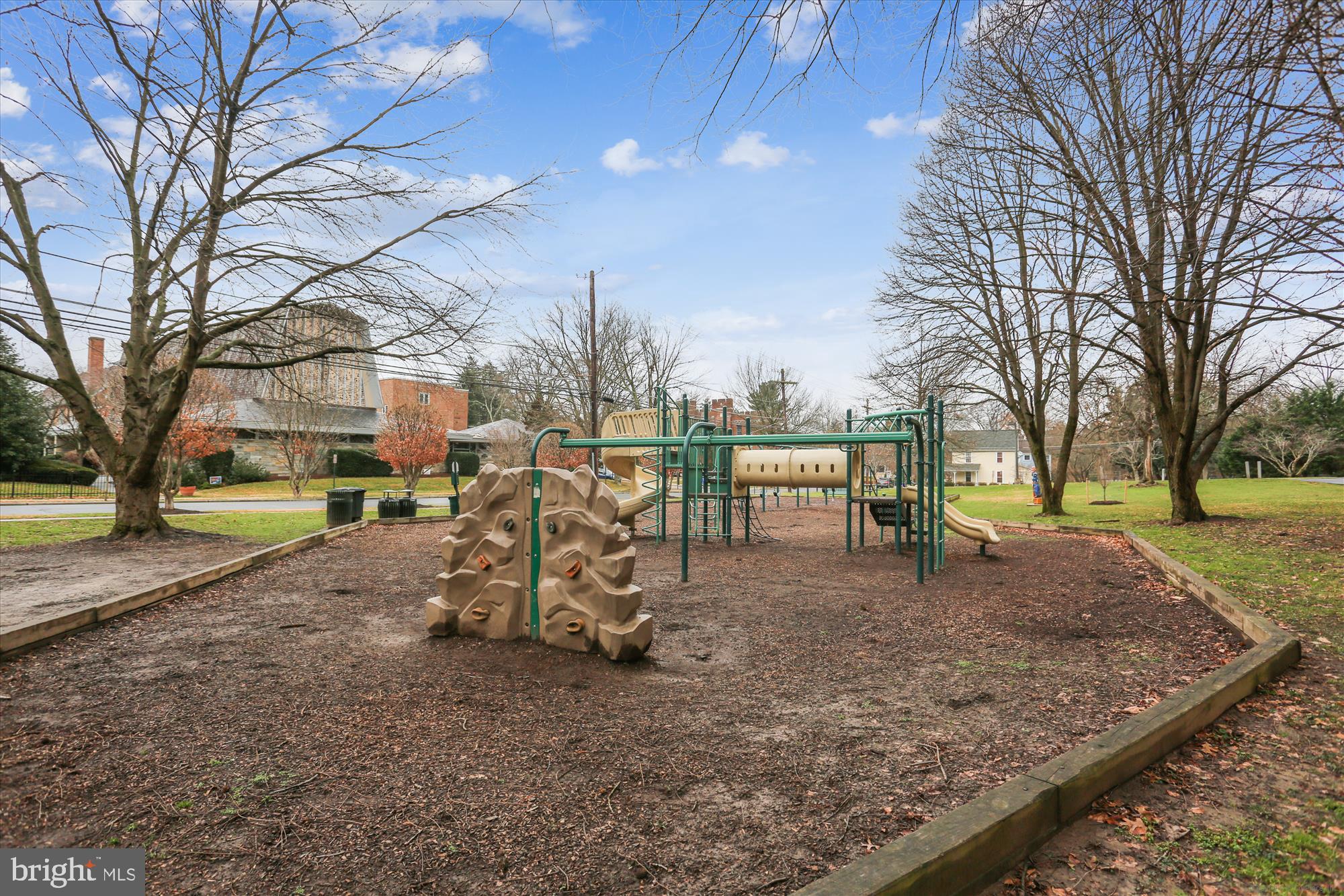 9900 Old Spring Road Kensington, MD 20895 - Photo 122 of 126 Gallery Image 122