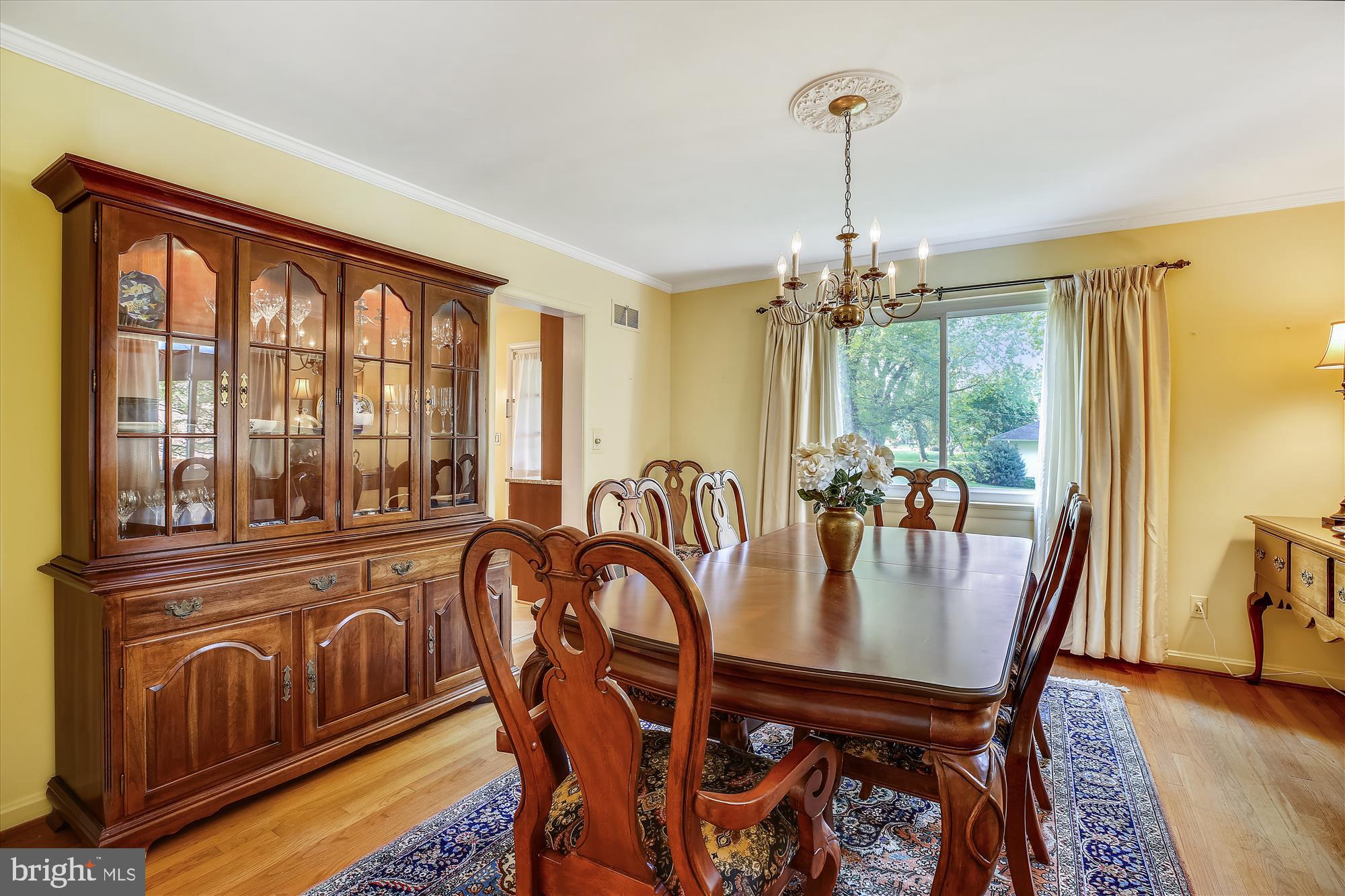 9900 Old Spring Road Kensington, MD 20895 - Photo 14 of 126 Gallery Image 14