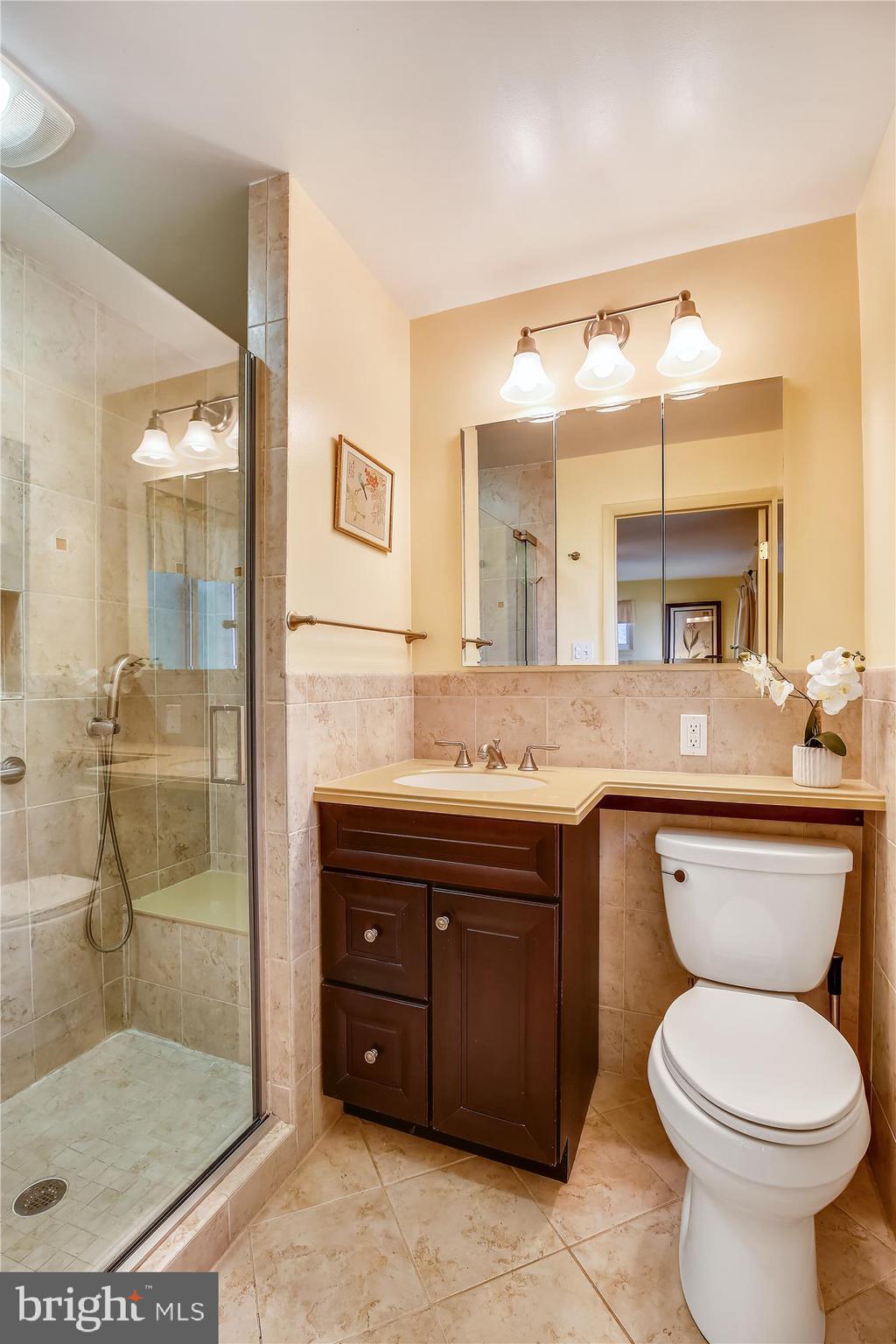 9900 Old Spring Road Kensington, MD 20895 - Photo 25 of 126 Gallery Image 25