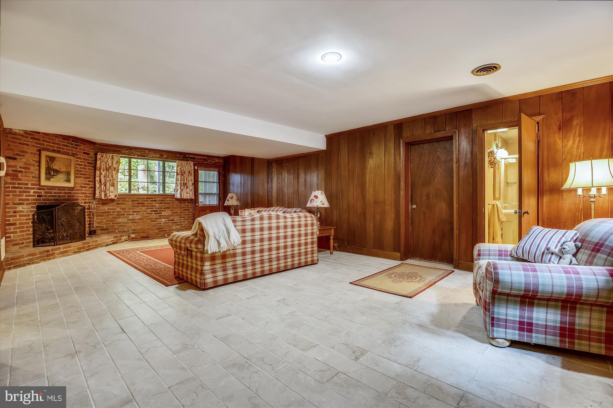 9900 Old Spring Road Kensington, MD 20895 - Photo 43 of 126 Gallery Image 43