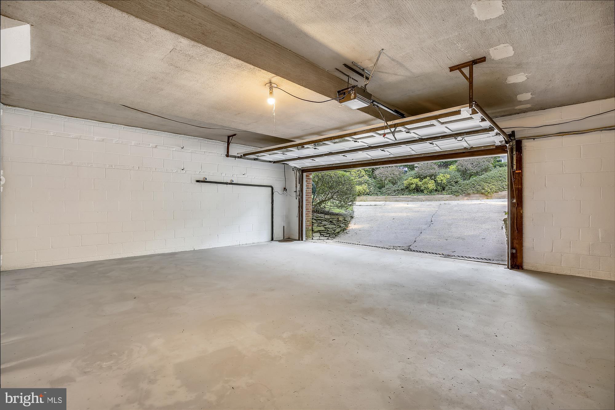 9900 Old Spring Road Kensington, MD 20895 - Photo 57 of 126 Gallery Image 57