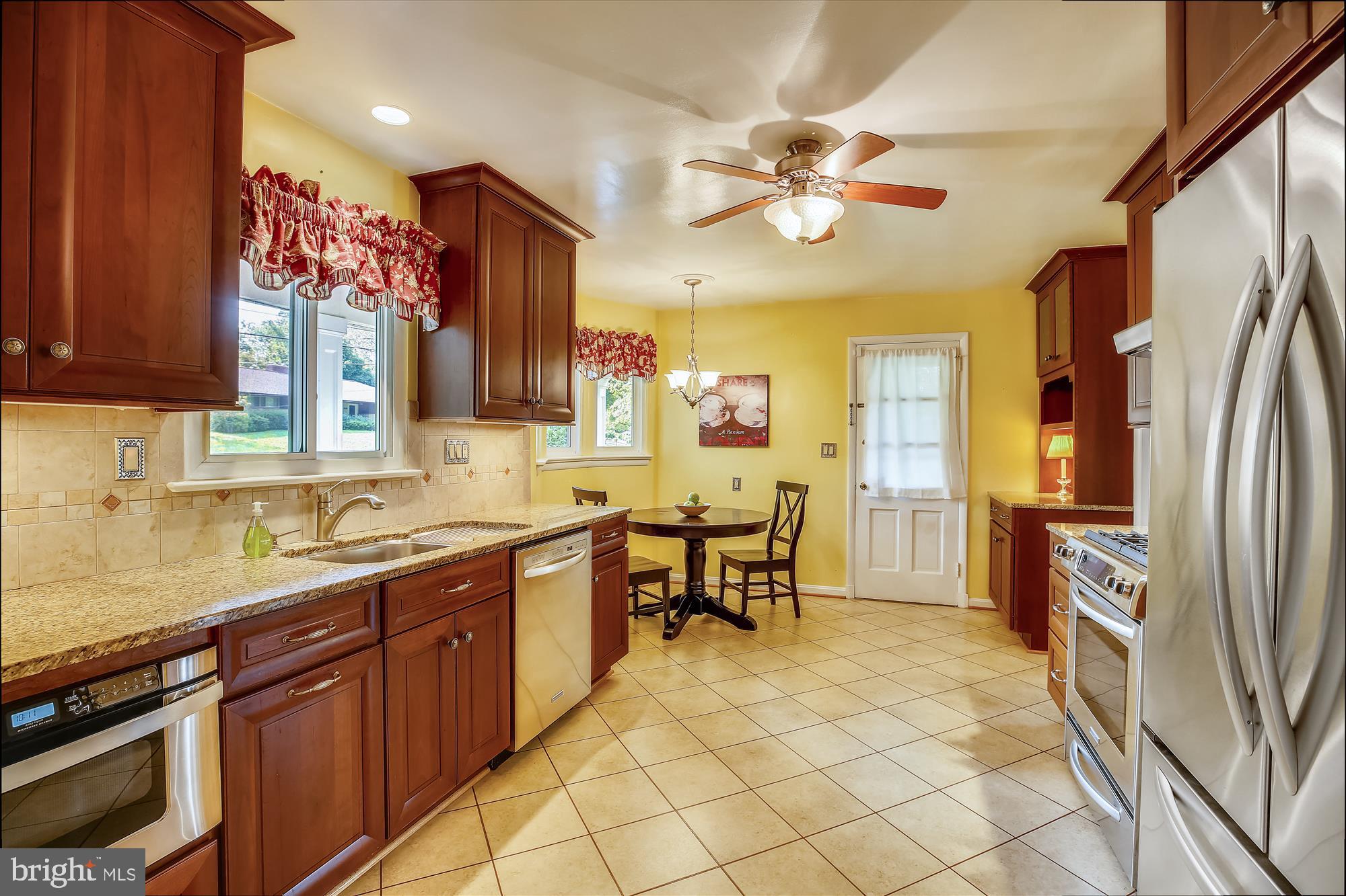 9900 Old Spring Road Kensington, MD 20895 - Photo 10 of 126 Gallery Image 10