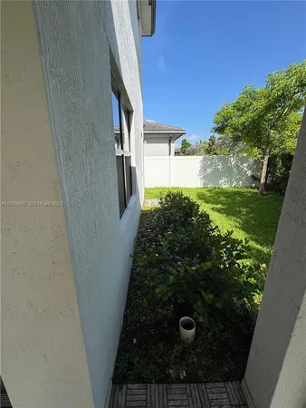 $1,050,000 | 17355 Southwest 41st Street, Miramar, FL 33029