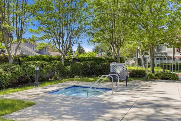 $969,000 | 6121 Lambeck Lane, San Jose, CA 95119