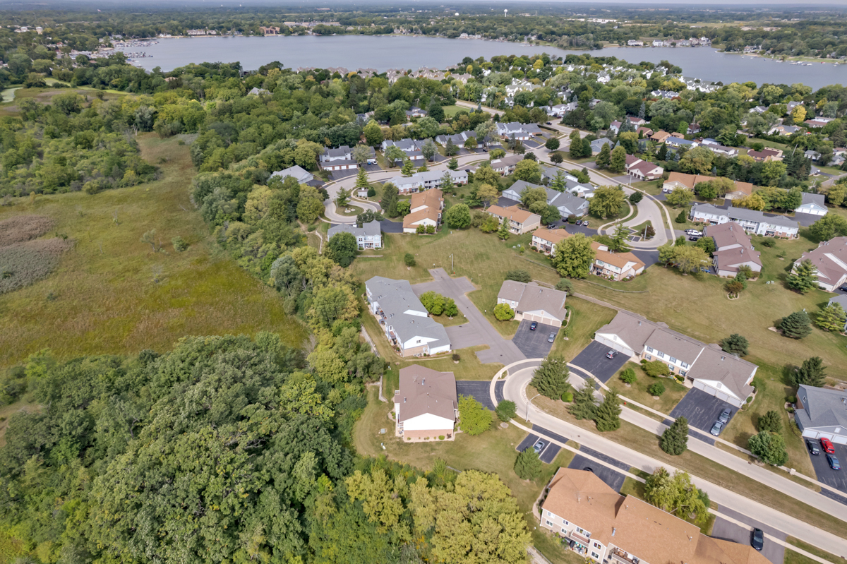 320 Crestview Drive, Unit B Wauconda, IL 60084 - Photo 7 of 28 an aerial view of a house