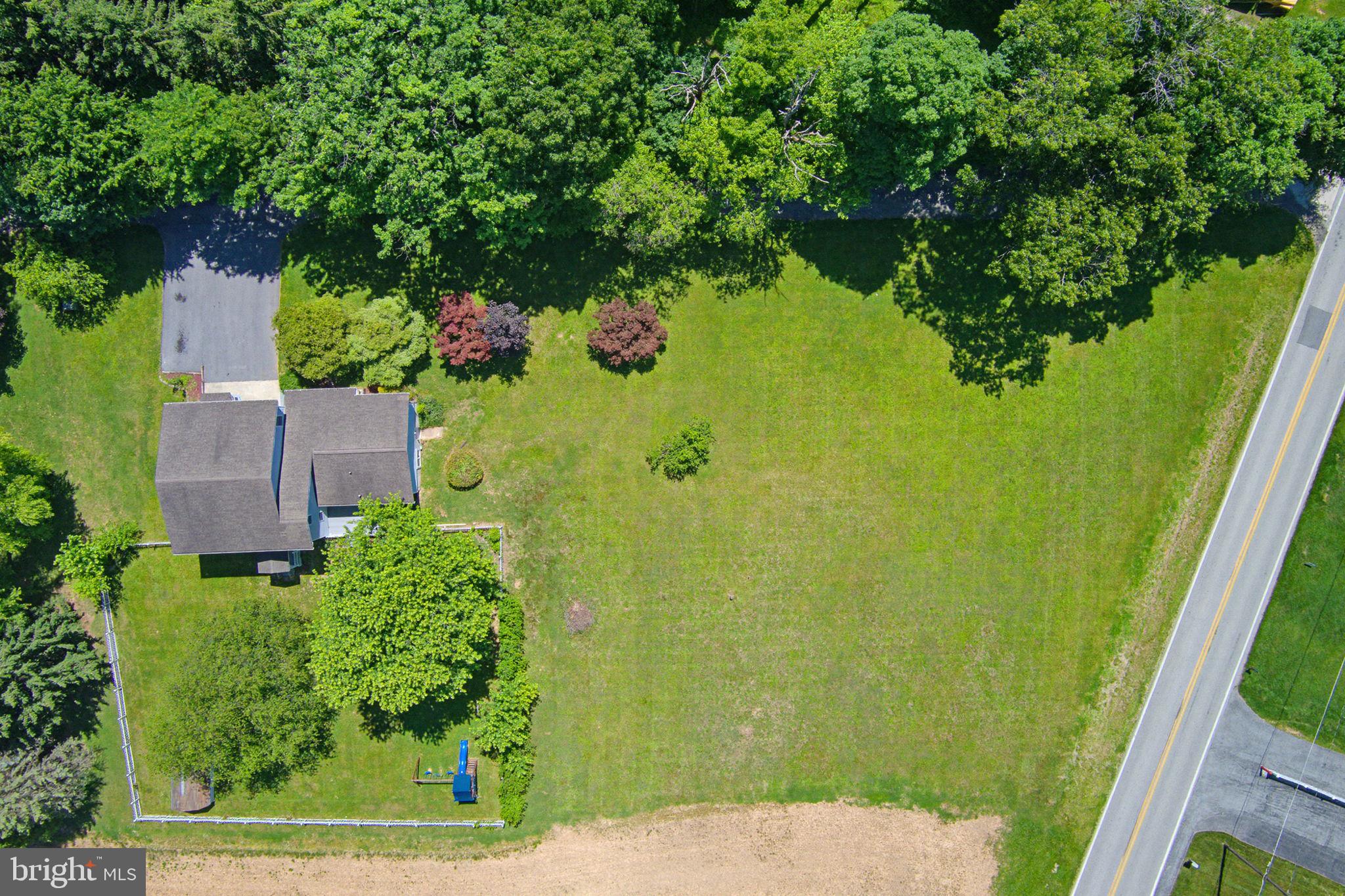 2621 Braddock Road Mount Airy, MD 21771 - Photo 4 of 56