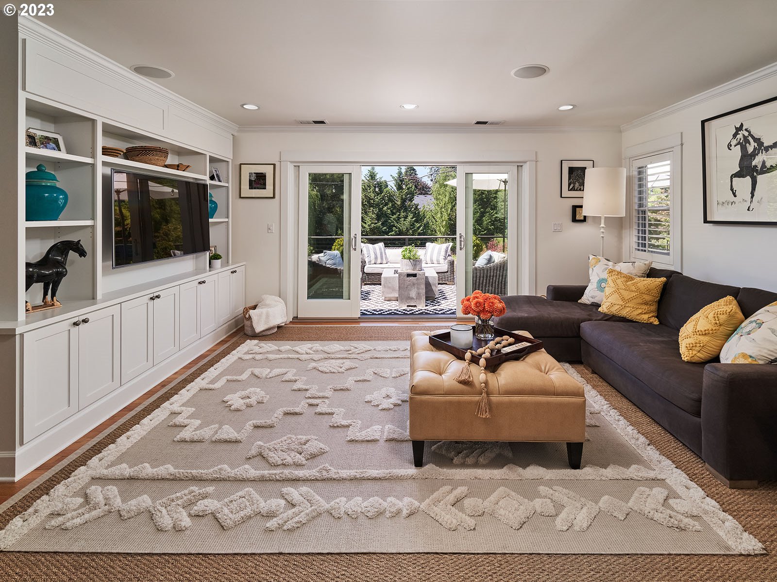 8485 Southwest Ridgeway Drive Portland, OR 97225 - Photo 9 of 28 Gallery Image 9