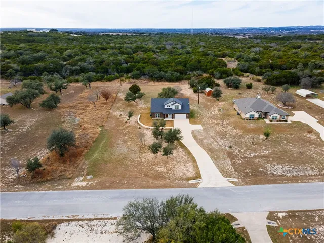 $410,000 | 320 Sunrise Hills, Lampasas, TX 76550