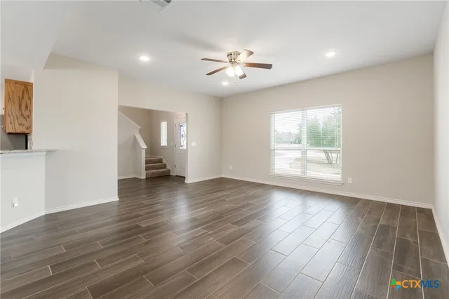 $410,000 | 320 Sunrise Hills, Lampasas, TX 76550