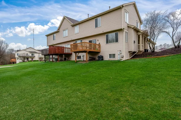 $229,900 | 6307 Commonwealth Drive, Unit 1, Loves Park, IL 61111