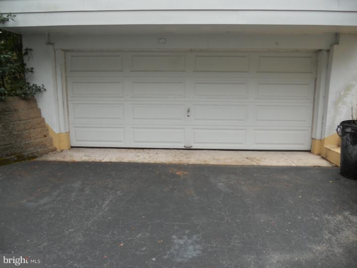 531 Evans Road Springfield, PA 19064 - Photo 15 of 16 Garage