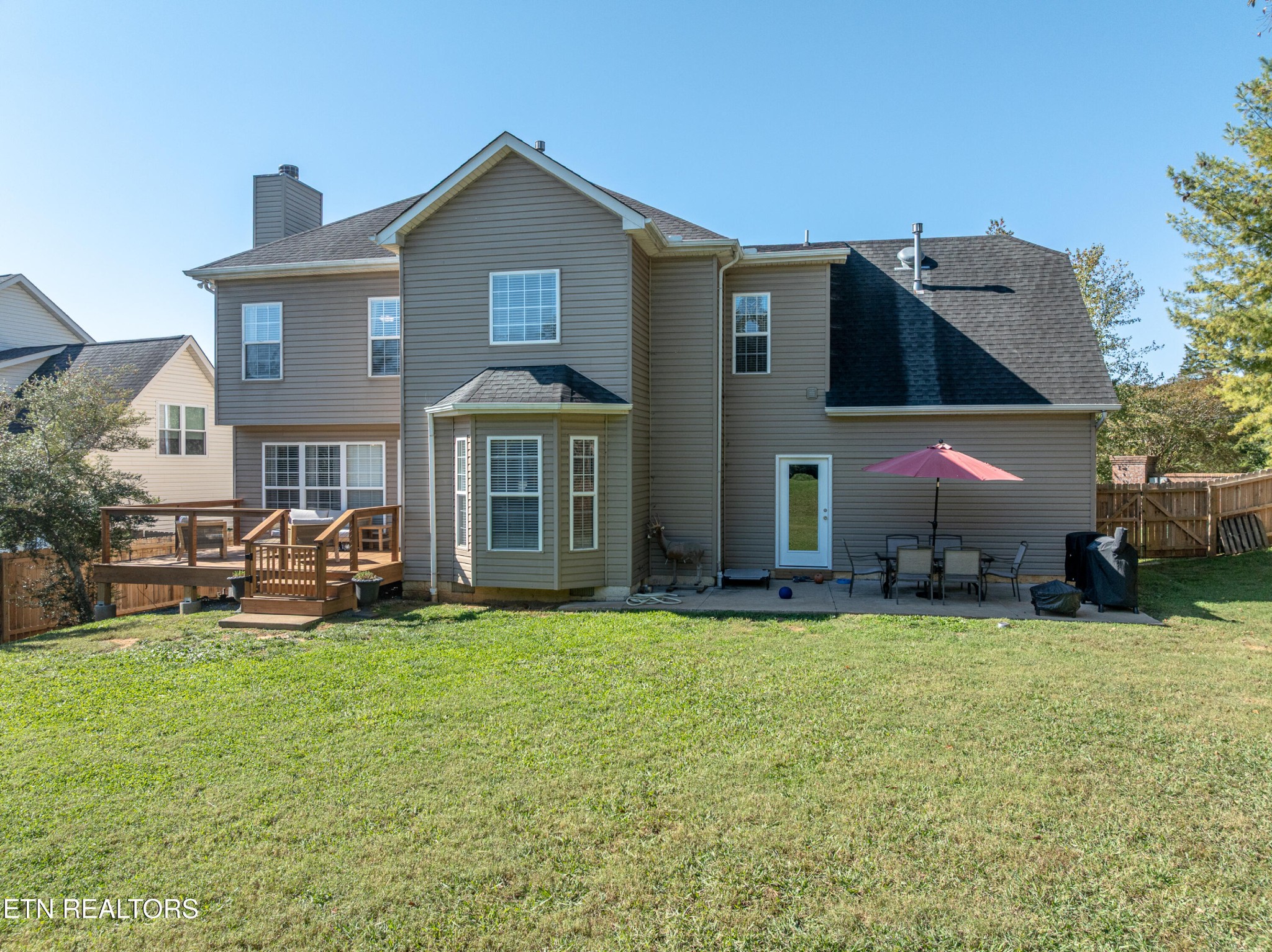 1600 Legacy Park Road Knoxville, TN 37922 - Photo 50 of 58 a view of a house with a yard and sitting area