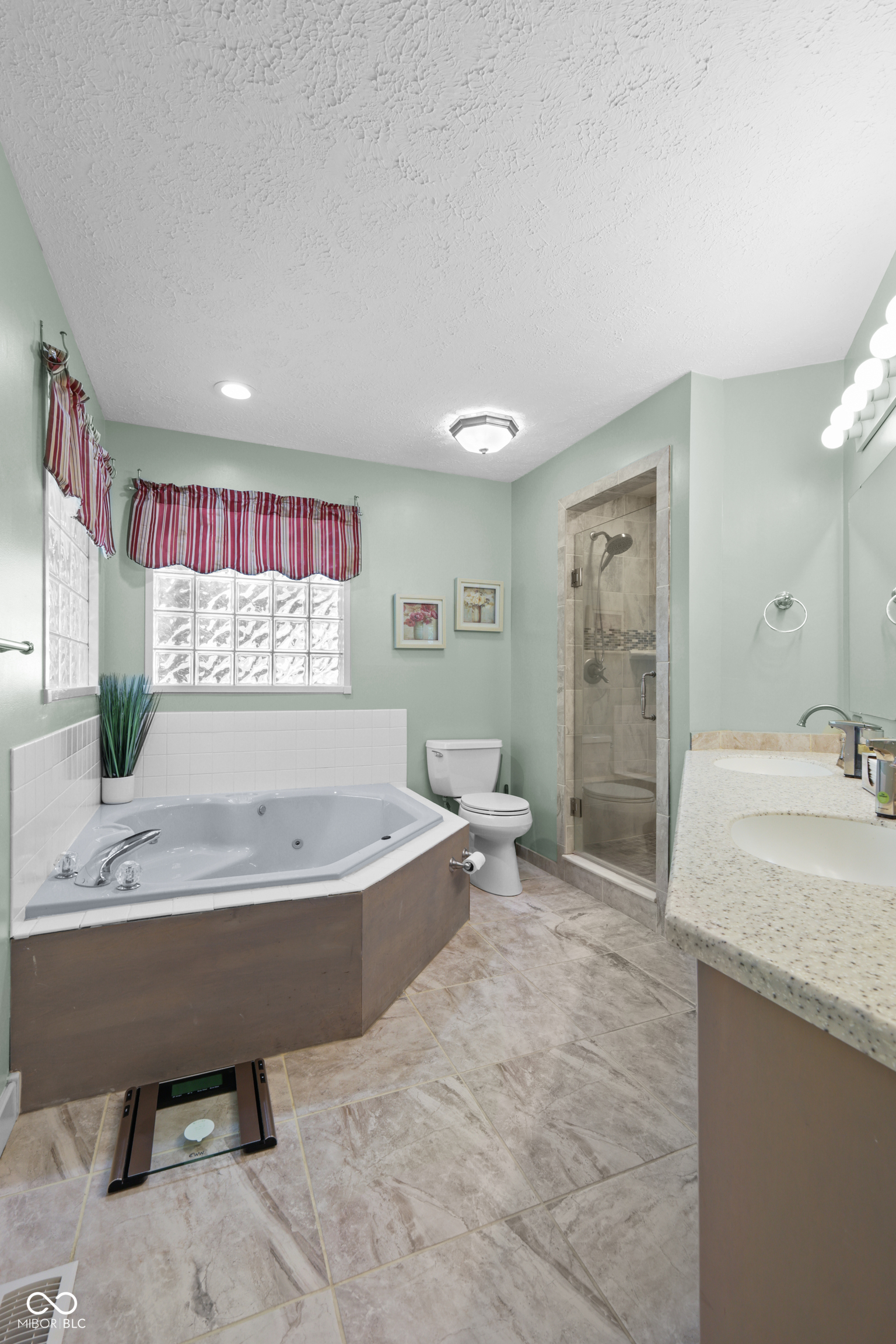 14442 Cherry Tree Road Carmel, IN 46033 - Photo 24 of 47