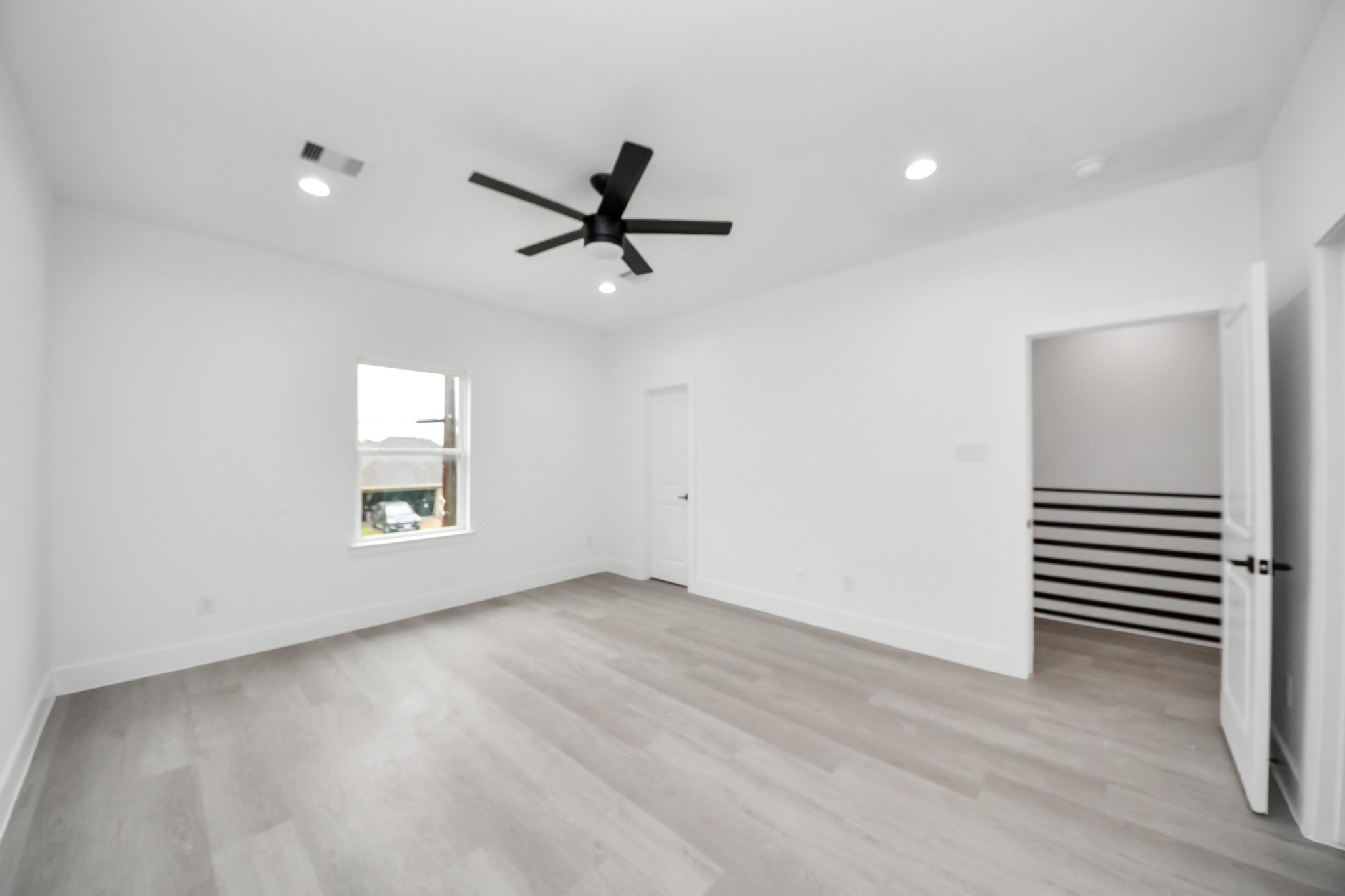 8218 Lawler Street Houston, TX 77051 - Photo 21 of 29