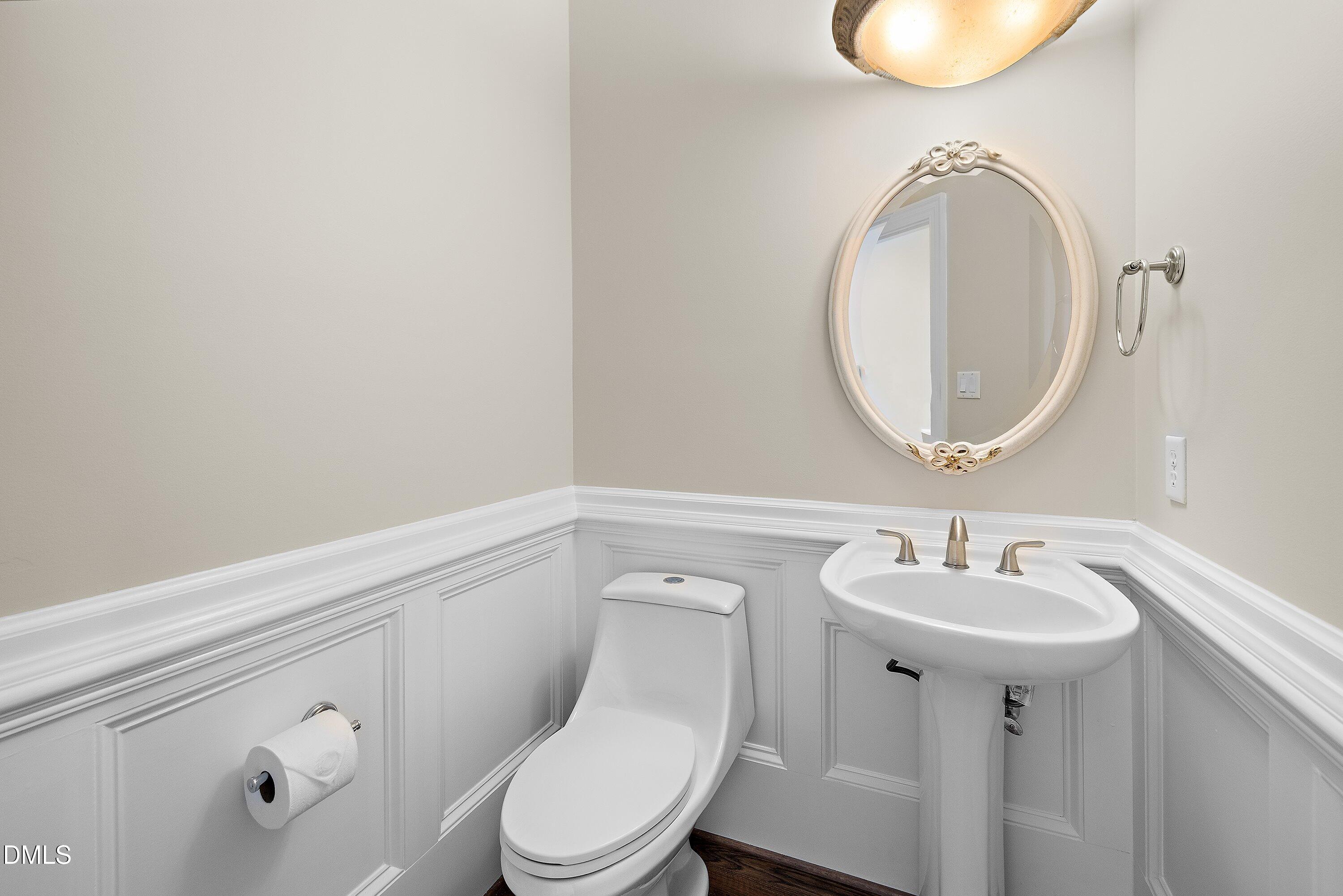 1525 Eglantyne Court Raleigh, NC 27613 - Photo 16 of 105 027-1525 Eglantyne_3447