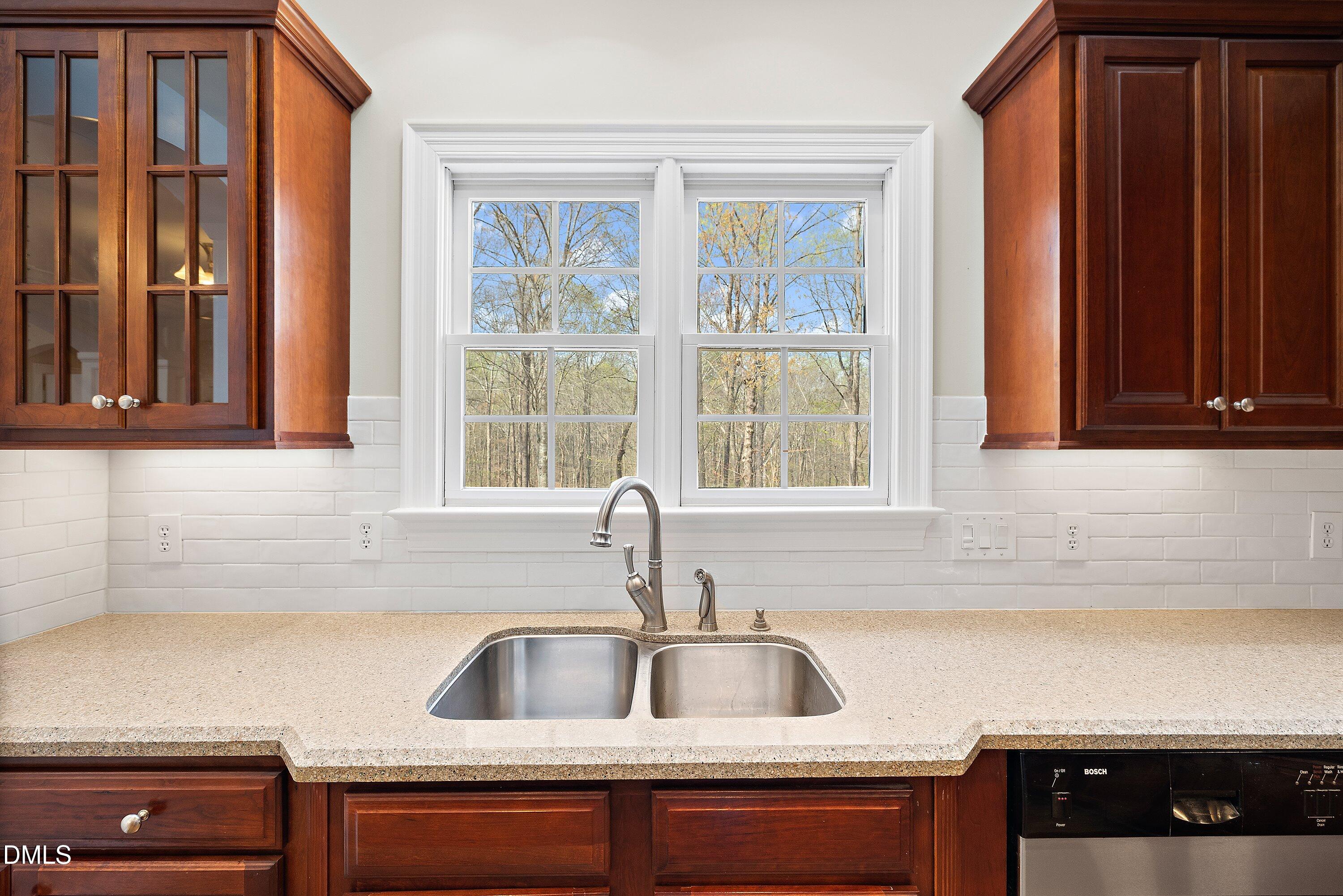 1525 Eglantyne Court Raleigh, NC 27613 - Photo 21 of 105 034-1525 Eglantyne_3483