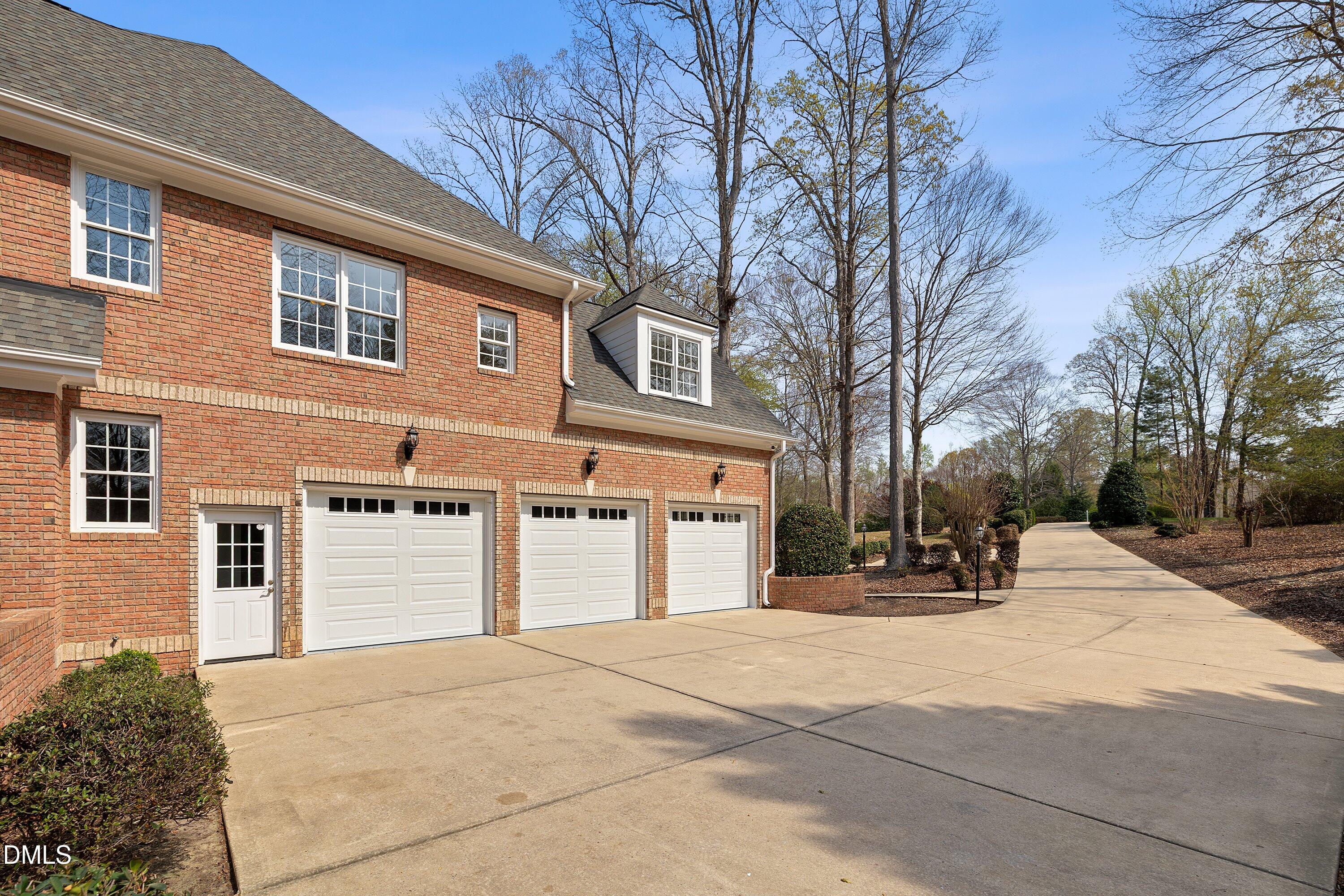 1525 Eglantyne Court Raleigh, NC 27613 - Photo 95 of 105 129-1525 Eglantyne_3908