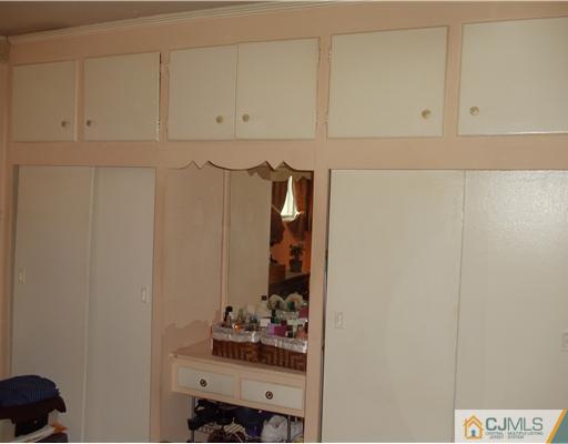 18 Windsor Road Edison, NJ 08817 - Photo 20 of 21