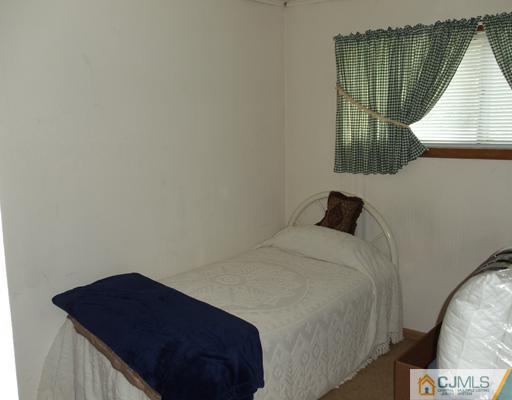 18 Windsor Road Edison, NJ 08817 - Photo 21 of 21