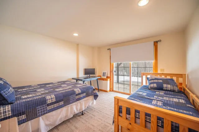 $650,000 | 10 A Grouse Lane, Unit 10A, West Dover, VT 05356