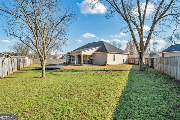 $299,000 | 102 McEwen Court, Perry, GA 31069