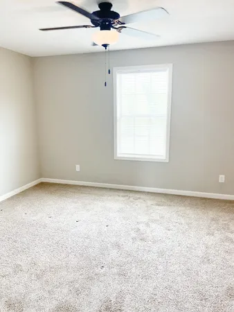 $1,095 | 305 Rowand Court, Unit 4, Clarksville, TN 37042