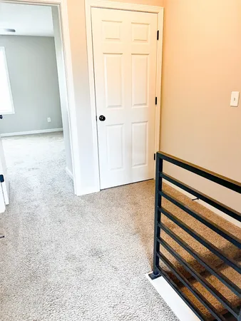 $1,095 | 305 Rowand Court, Unit 4, Clarksville, TN 37042