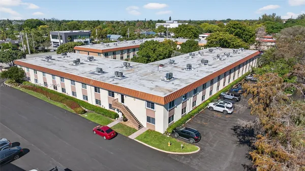 $139,900 | 9 Northeast 19th Court, Unit 104C, Wilton Manors, FL 33305