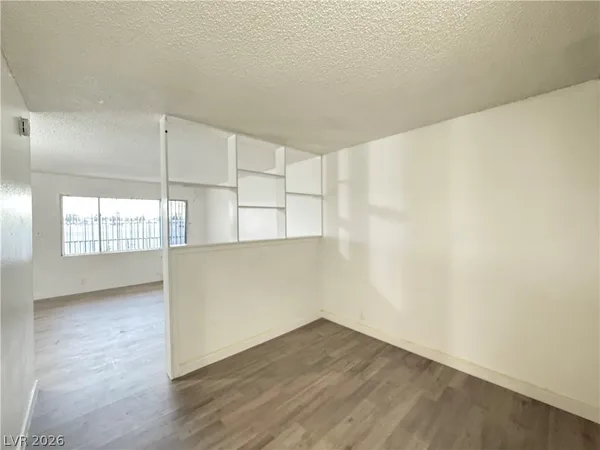 $855 | 4600 South University Center Drive, Unit 235, Las Vegas, NV 89119