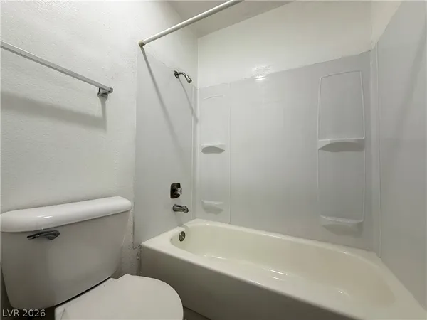 $855 | 4600 South University Center Drive, Unit 235, Las Vegas, NV 89119