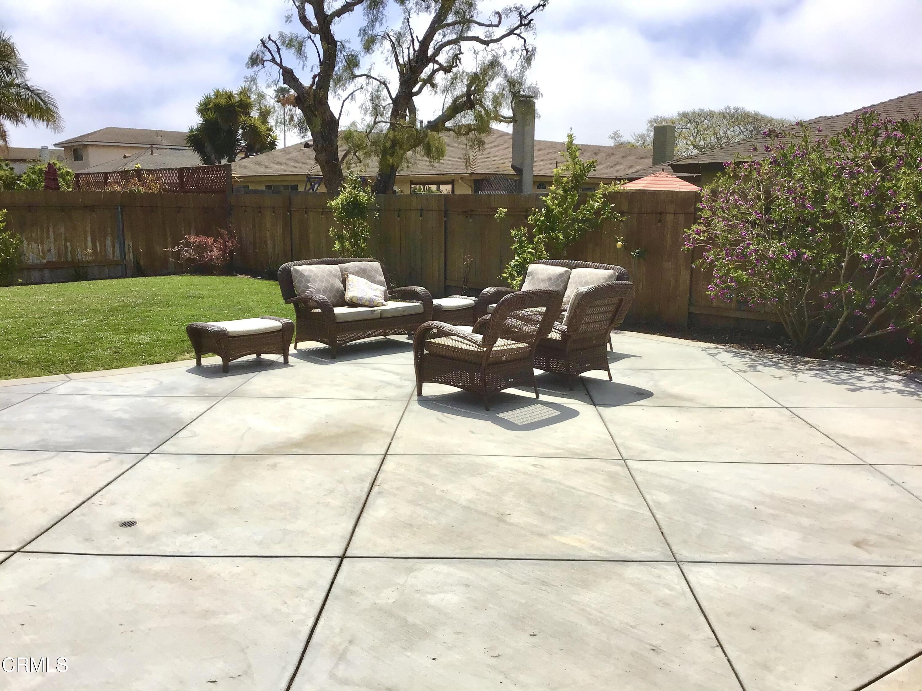 3540 Regatta Place Oxnard, CA 93035 - Photo 4 of 5 a view of a patio with a bench