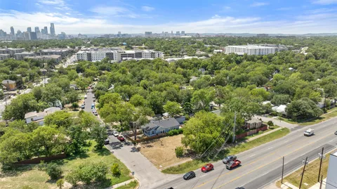 $219,000 | 2956 Higgins Street, Austin, TX 78722
