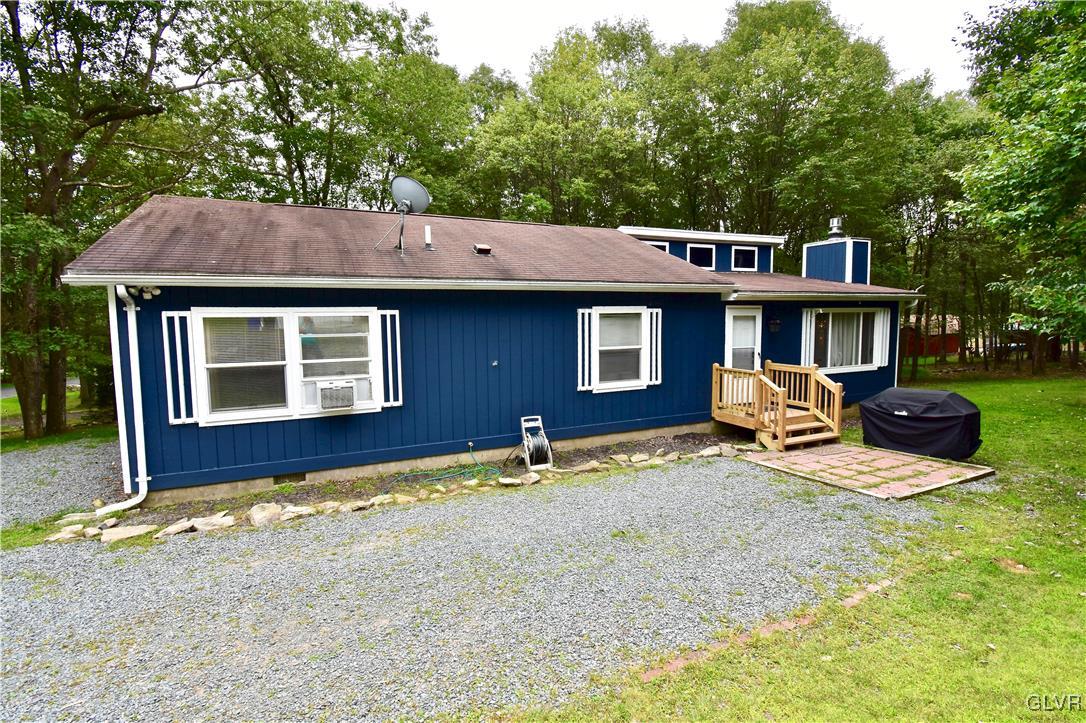 111 Sweet Fern Road Albrightsville, PA 18210 - Photo 2 of 27 Gallery Image 2