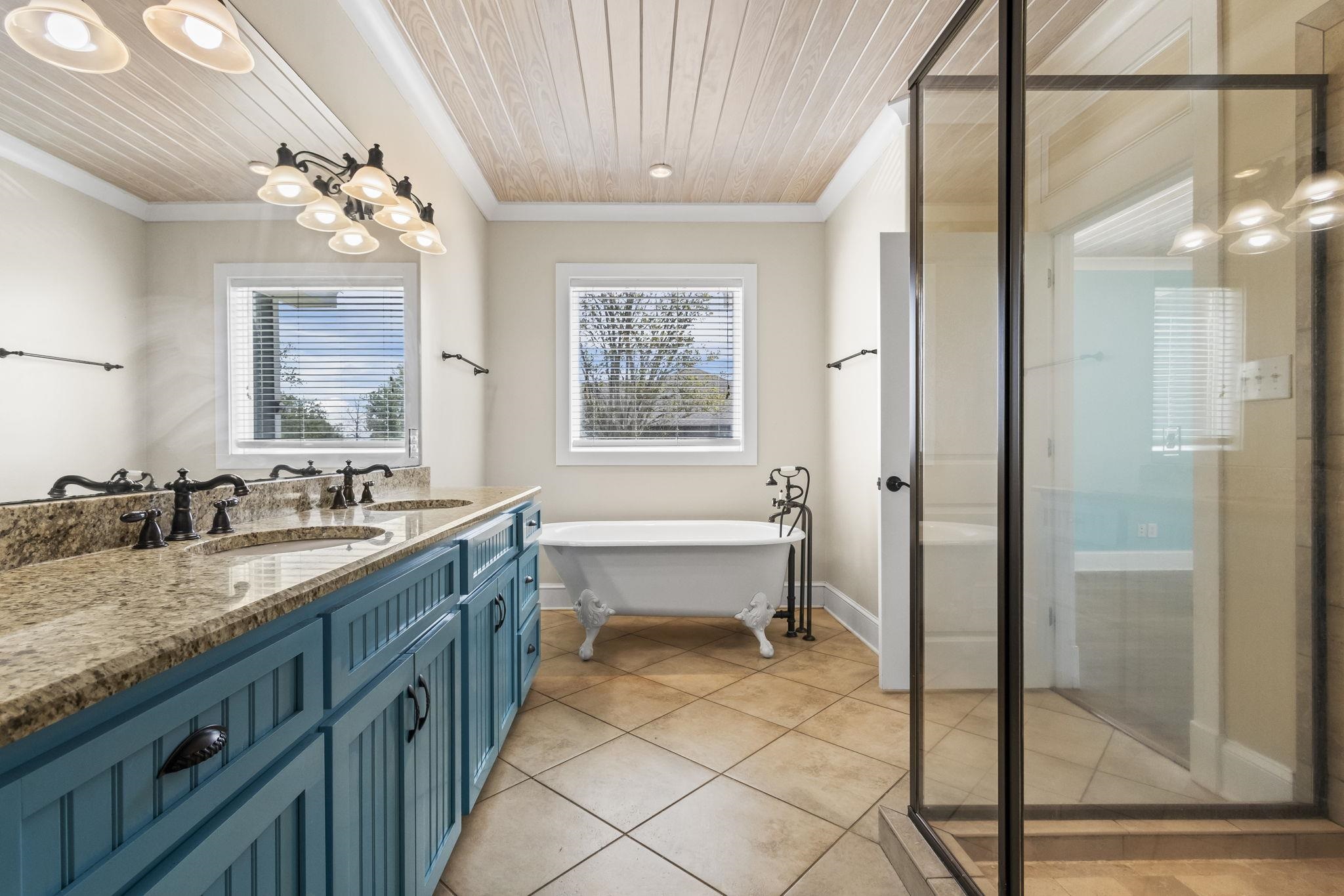 7059 Rocky Rd Loop Gulf Shores, AL 36542 - Photo 22 of 46 Primary Bath