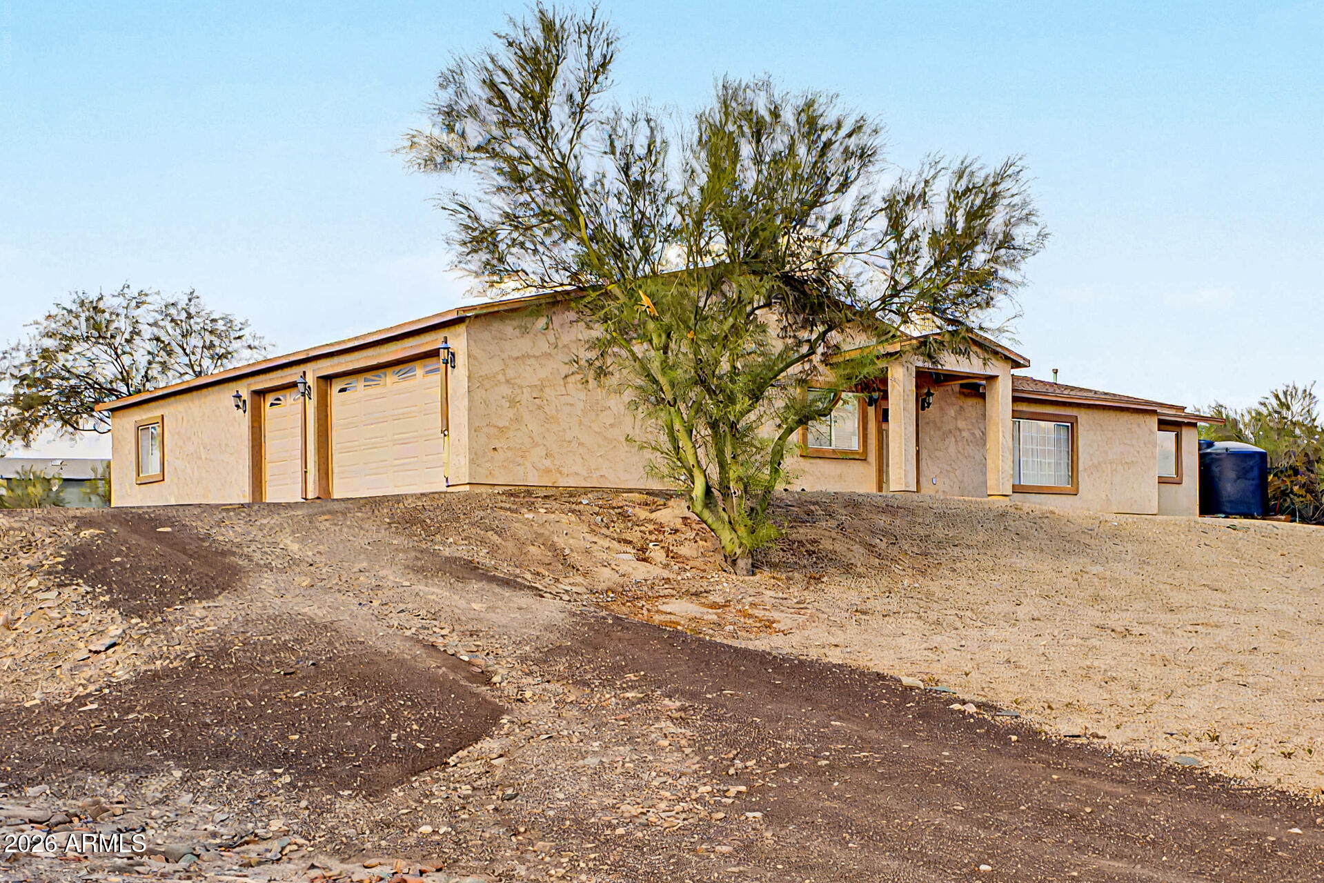 2402 West Roughrider Road New River, AZ 85087 - Photo 5 of 38 4 - Roughrider