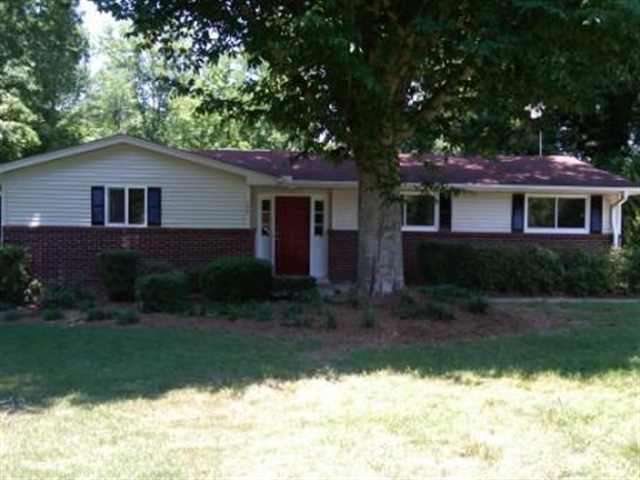 120 North Wingate Road Greenville, SC 29605 - Photo 1 of 8 Gallery Image 1