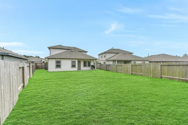 $2,000 | 14816 Crimson Peak Lane, Splendora, TX 77372