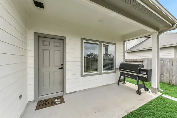 $2,000 | 14816 Crimson Peak Lane, Splendora, TX 77372